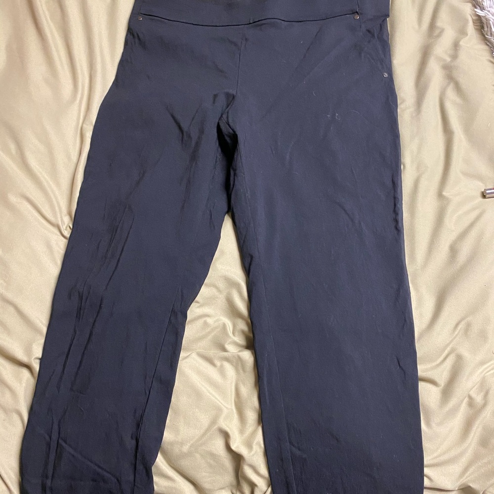 Maurice’s black pants 18